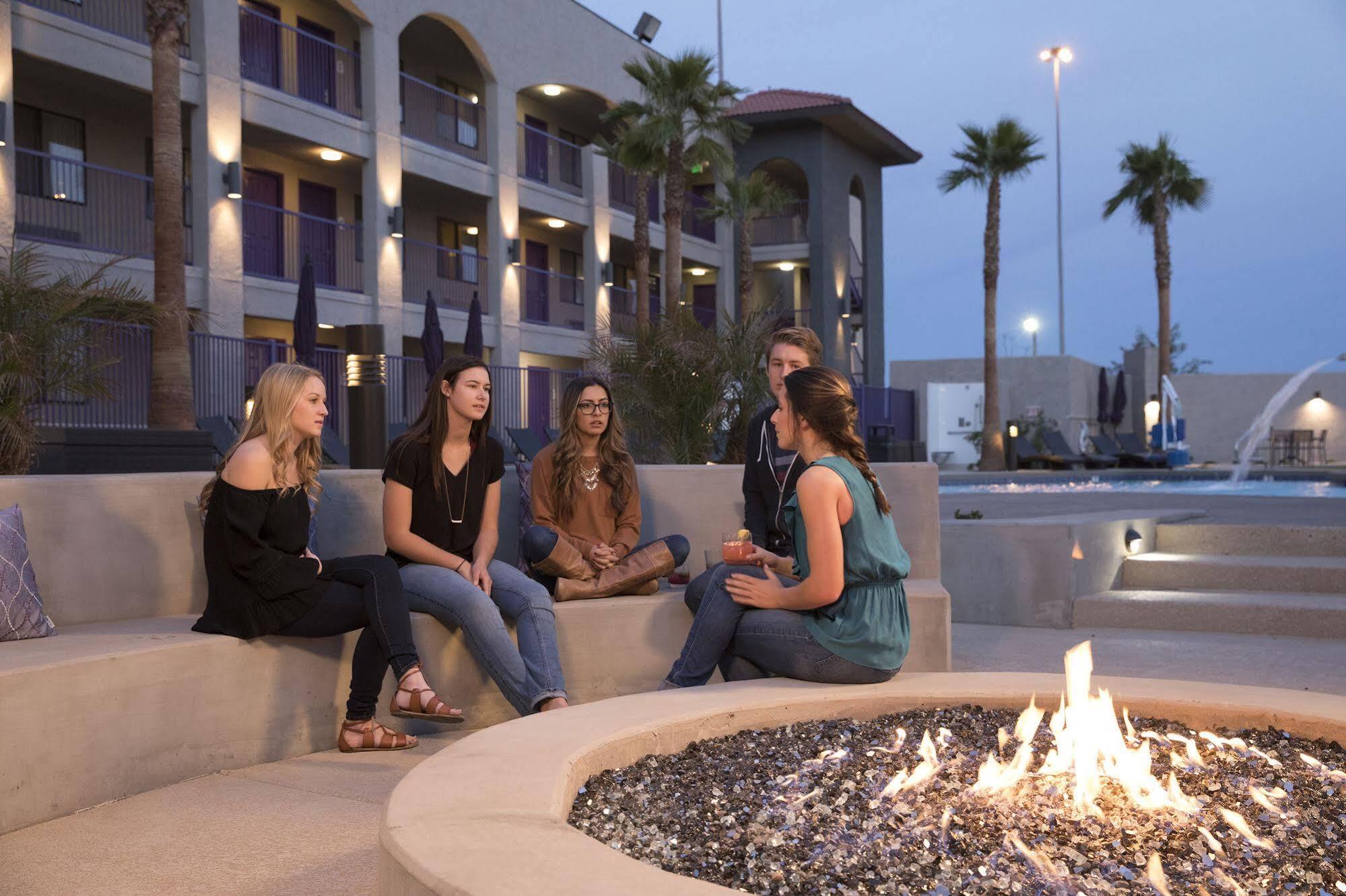 The Grand Canyon University Hotel Феникс Экстерьер фото